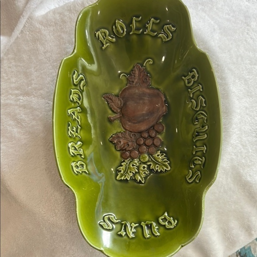 Vintage MCM Avocado Green Green Ceramic Bread and Biscuit Serving Dish 13.75”